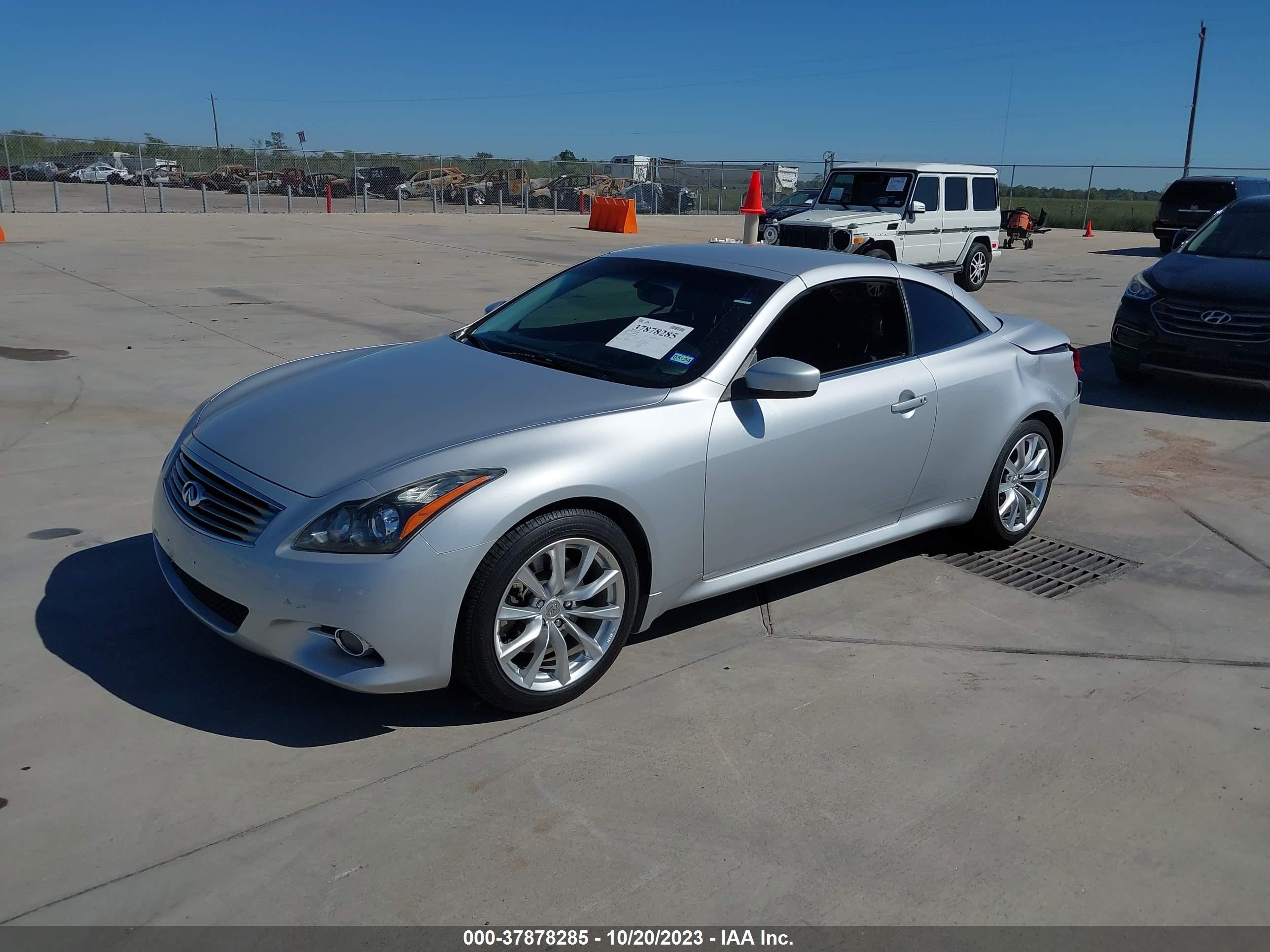 Photo 1 VIN: JN1CV6FE5DM770944 - INFINITI G 