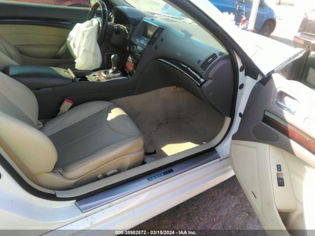 Photo 4 VIN: JN1CV6FE6AM353098 - INFINITI G37 