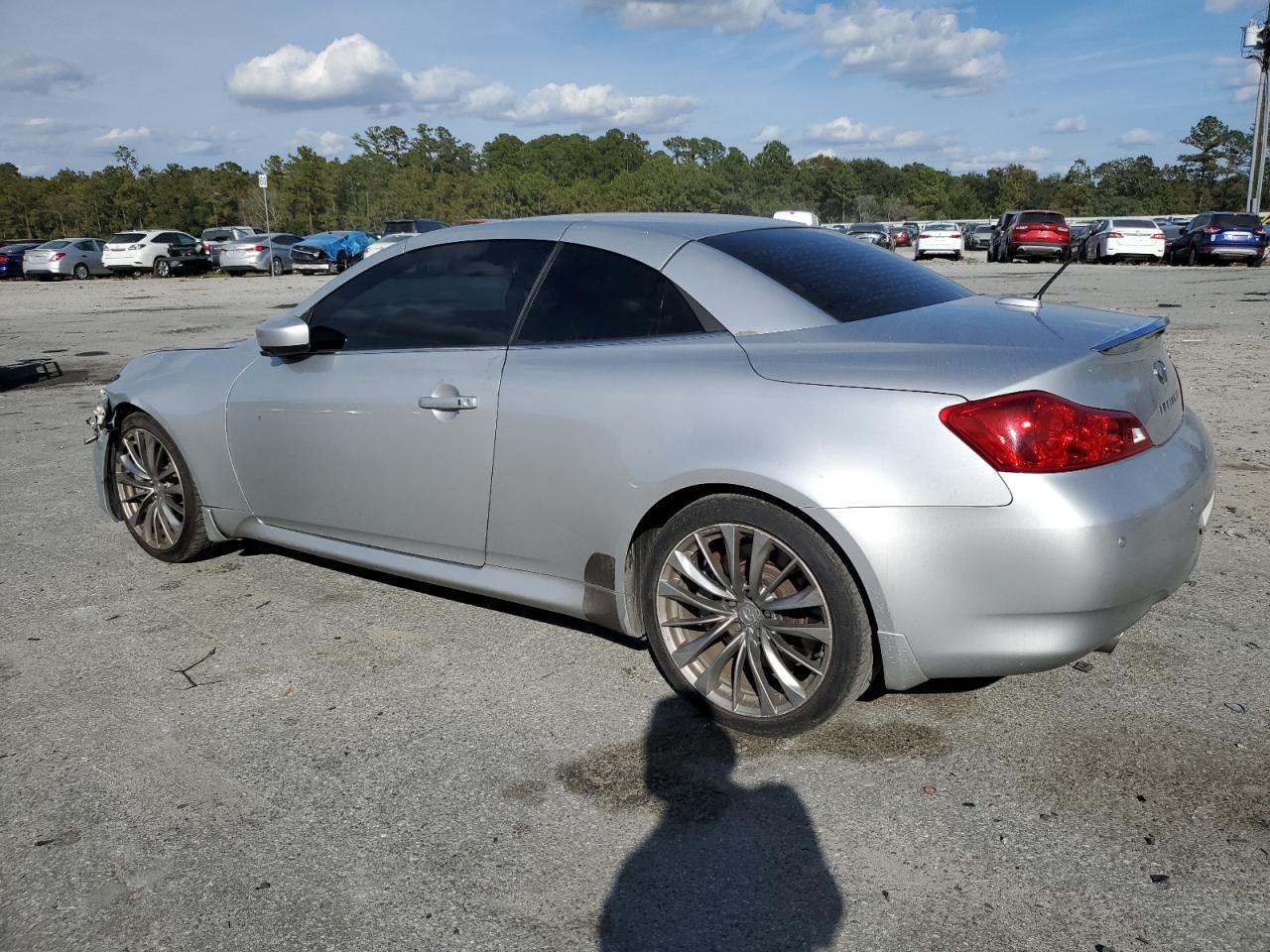 Photo 1 VIN: JN1CV6FE6CM200840 - INFINITI G 