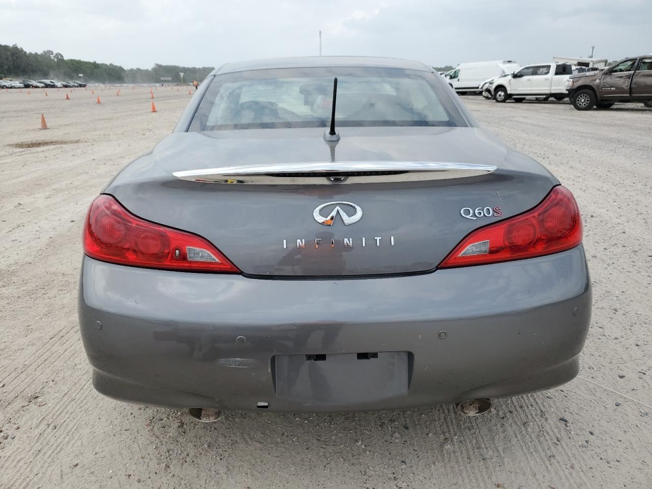 Photo 5 VIN: JN1CV6FE6EM900568 - INFINITI Q60 