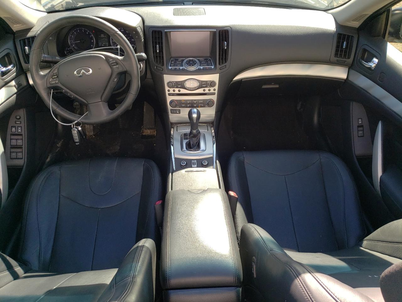 Photo 7 VIN: JN1CV6FE8BM954398 - INFINITI G 