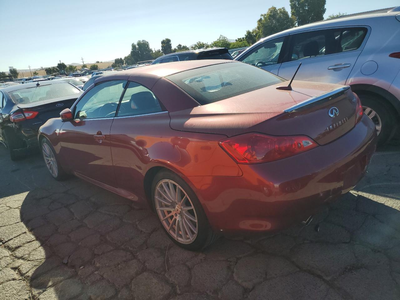 Photo 1 VIN: JN1CV6FE9EM900029 - INFINITI Q60 