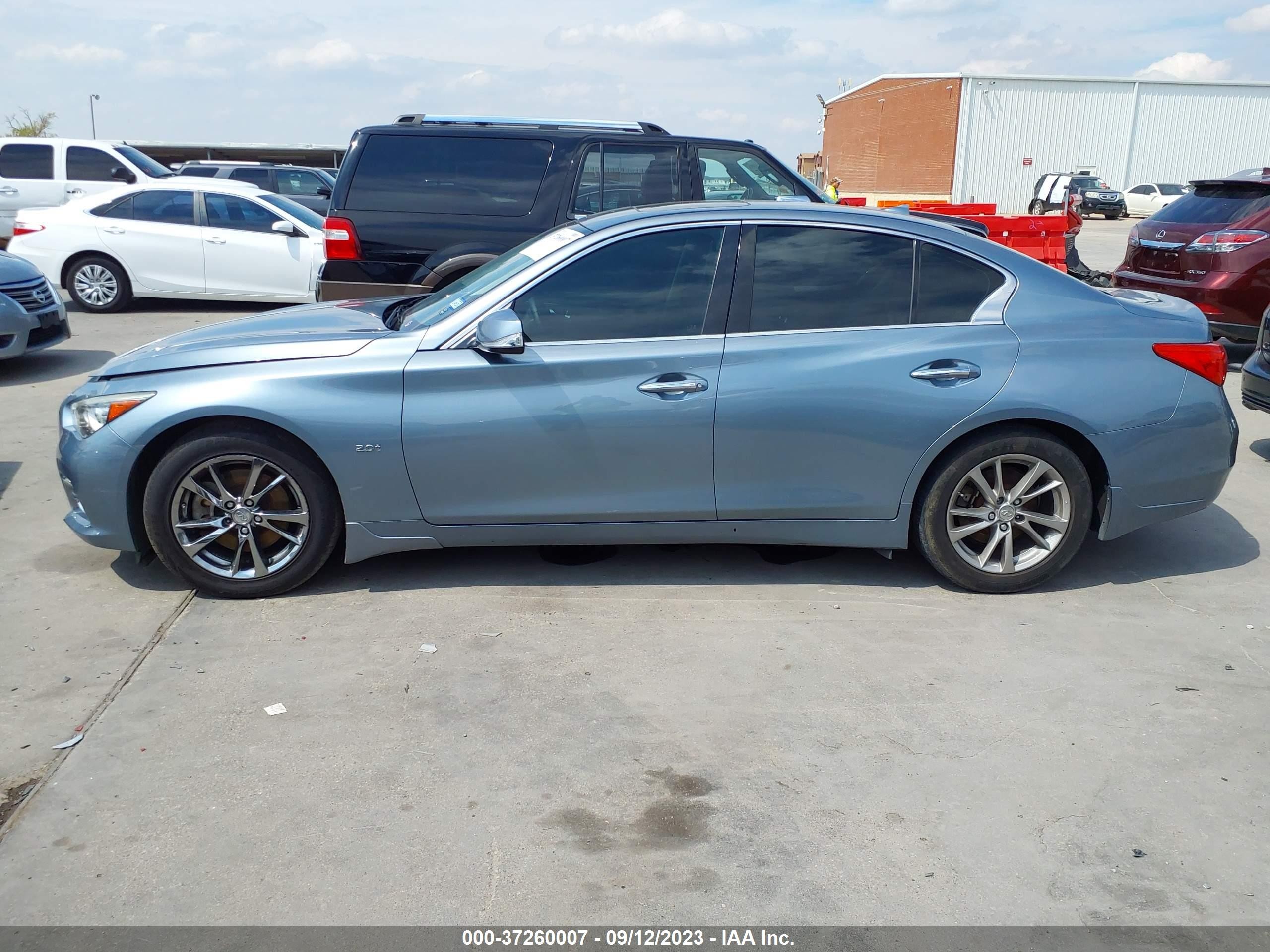 Photo 12 VIN: JN1CV7AP3HM640150 - INFINITI Q50 