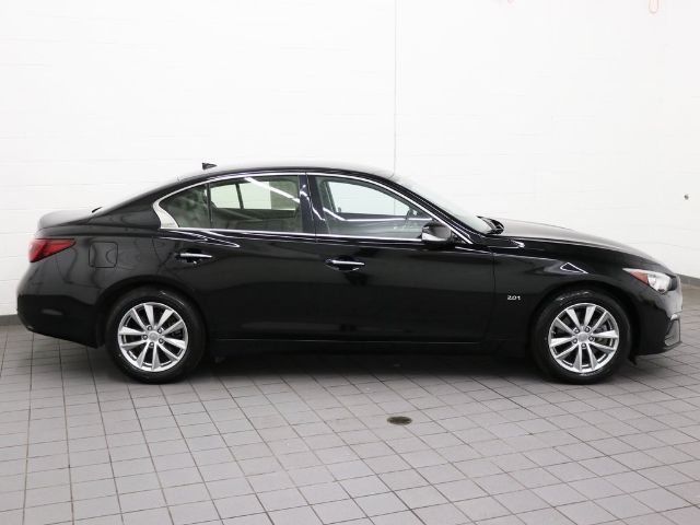 Photo 4 VIN: JN1CV7AP6KM110178 - INFINITI Q50 