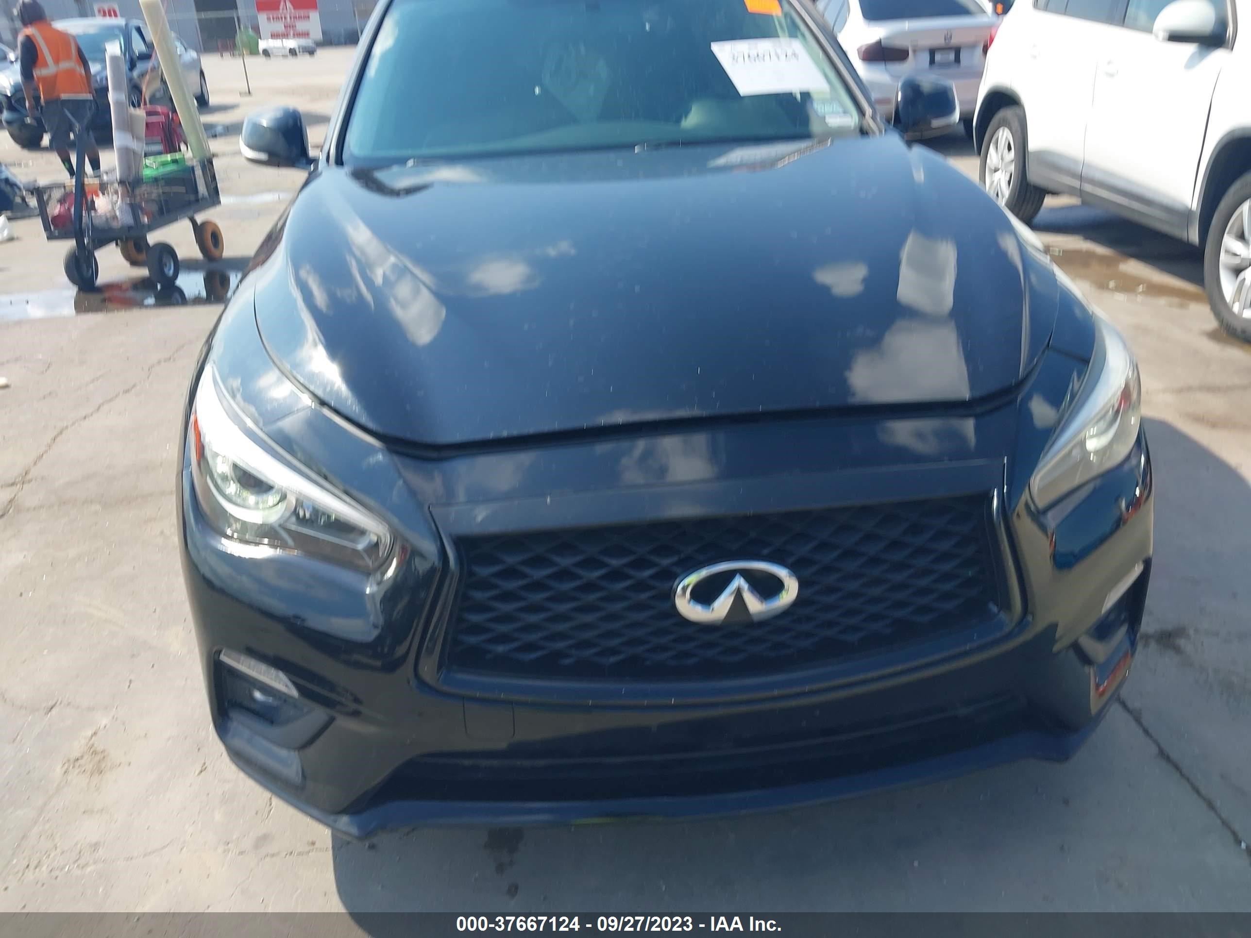 Photo 11 VIN: JN1CV7AP9JM240843 - INFINITI Q50 