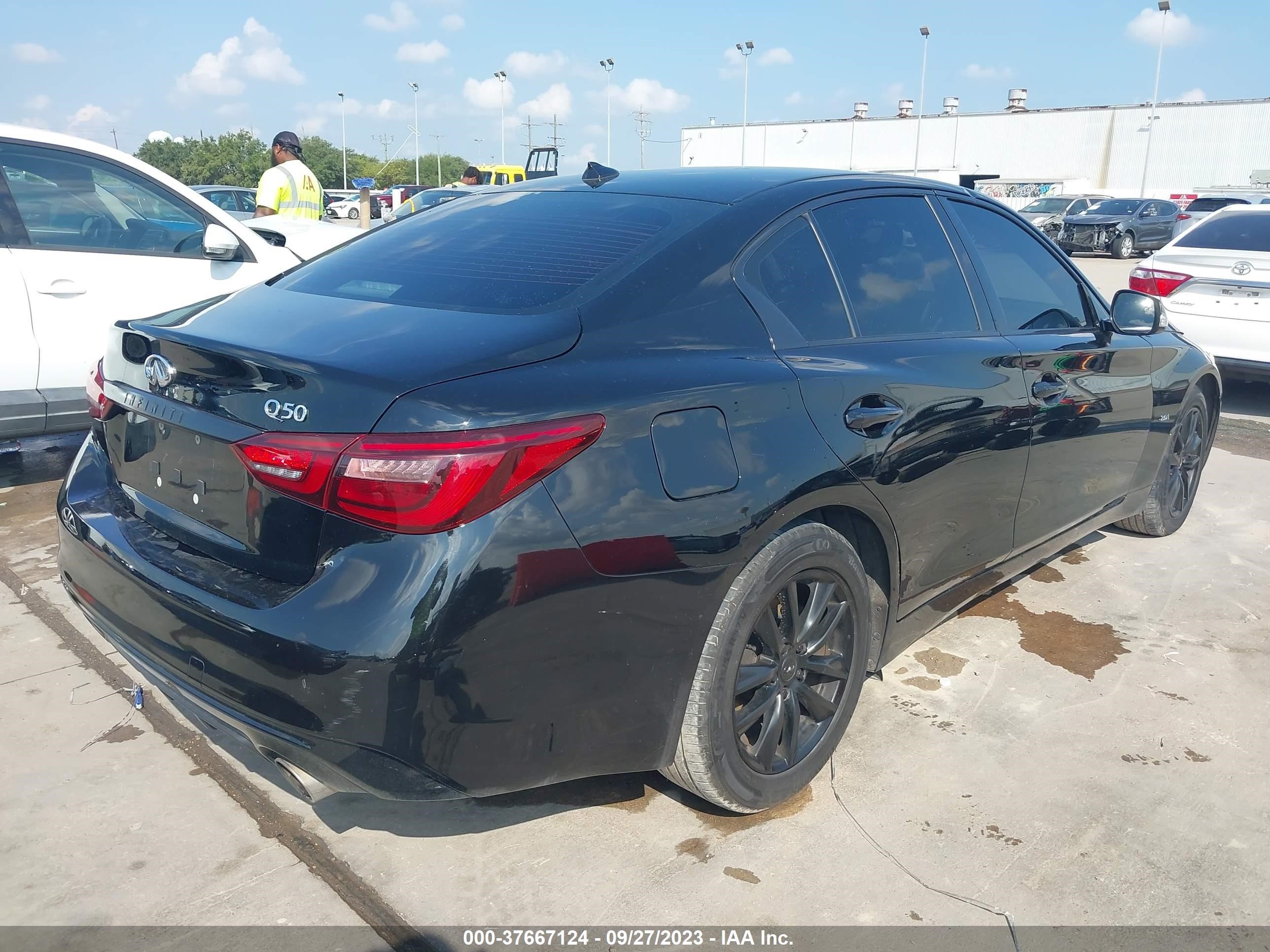 Photo 3 VIN: JN1CV7AP9JM240843 - INFINITI Q50 