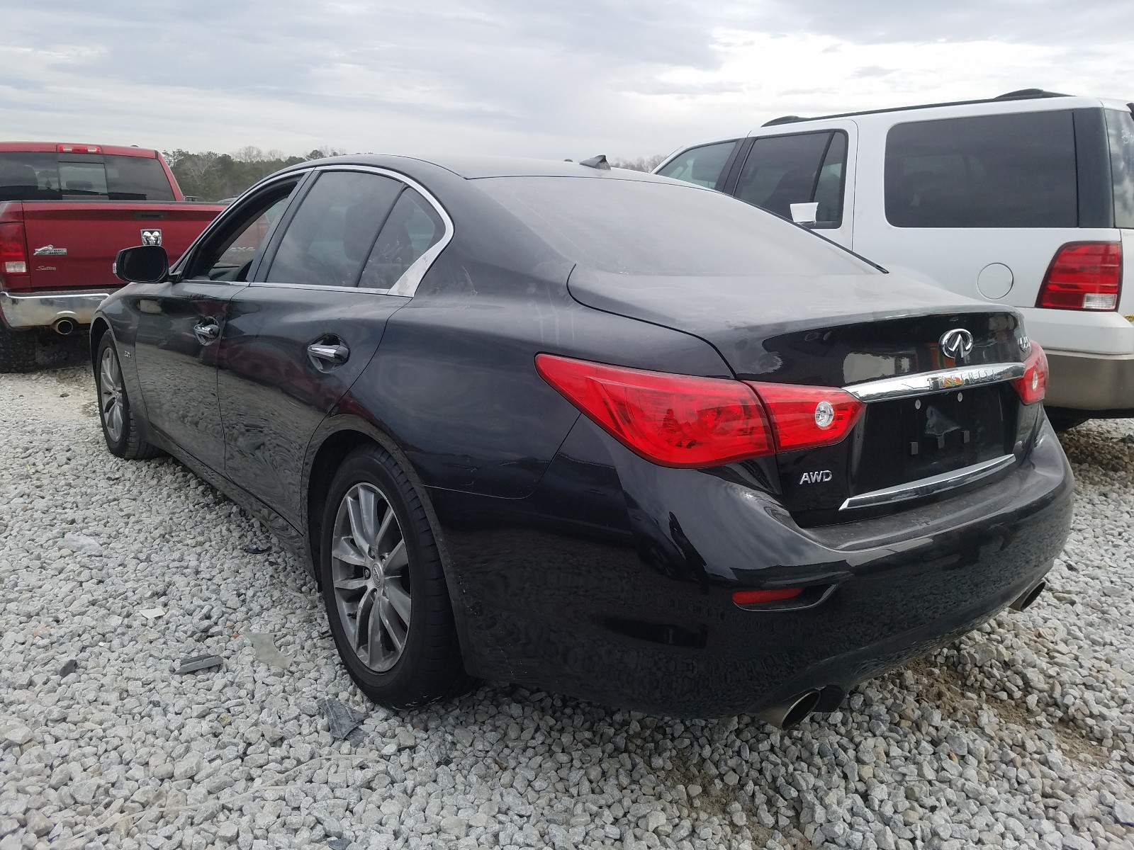 Photo 2 VIN: JN1CV7AR4HM682117 - INFINITI Q50 BASE 