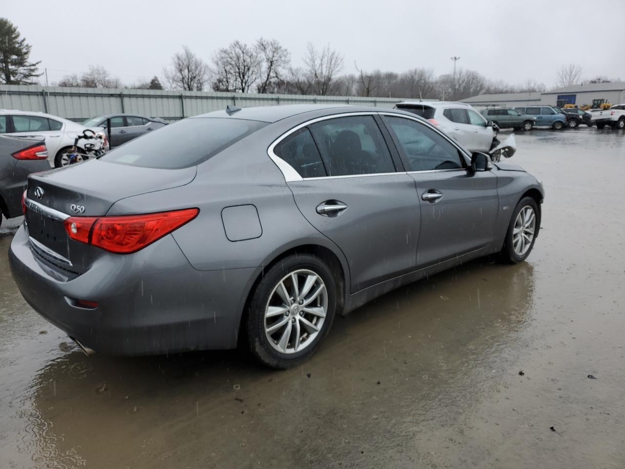 Photo 2 VIN: JN1CV7AR8HM681777 - INFINITI Q50 