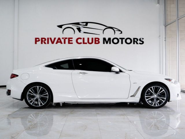 Photo 3 VIN: JN1CV7EK1JM200318 - INFINITI Q60 