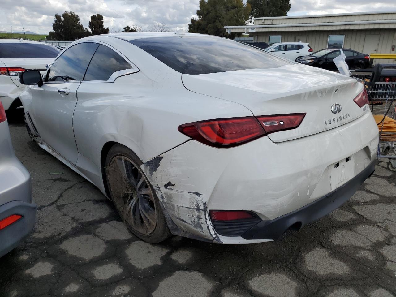 Photo 1 VIN: JN1CV7EK4HM111157 - INFINITI Q60 