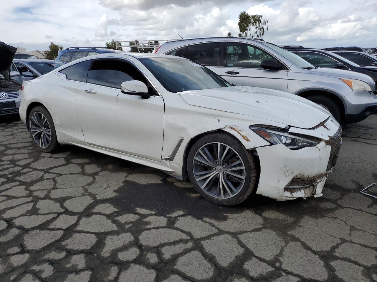 Photo 3 VIN: JN1CV7EK4HM111157 - INFINITI Q60 