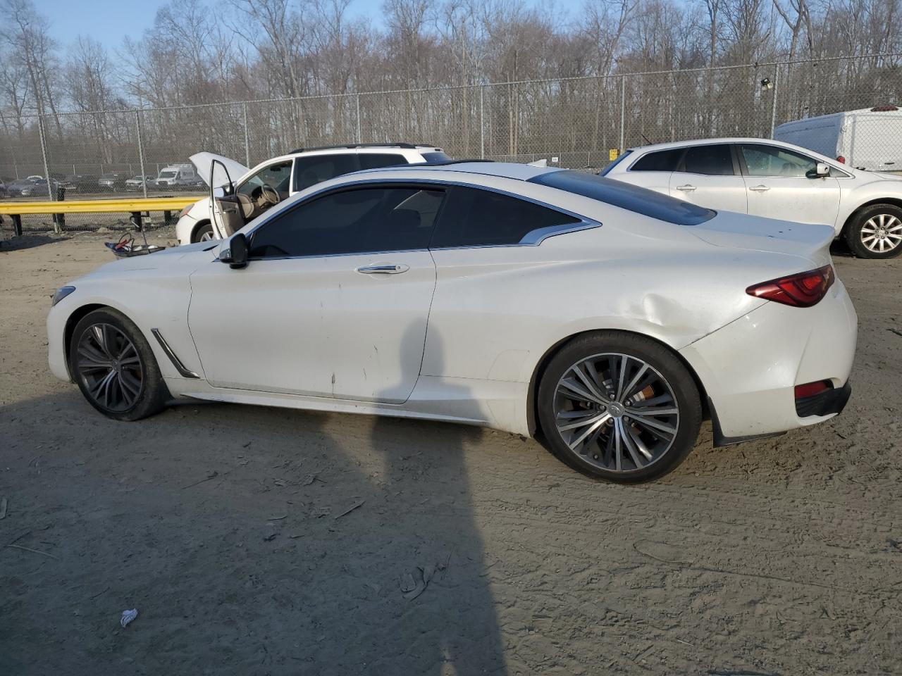 Photo 1 VIN: JN1CV7EL1HM320817 - INFINITI Q60 