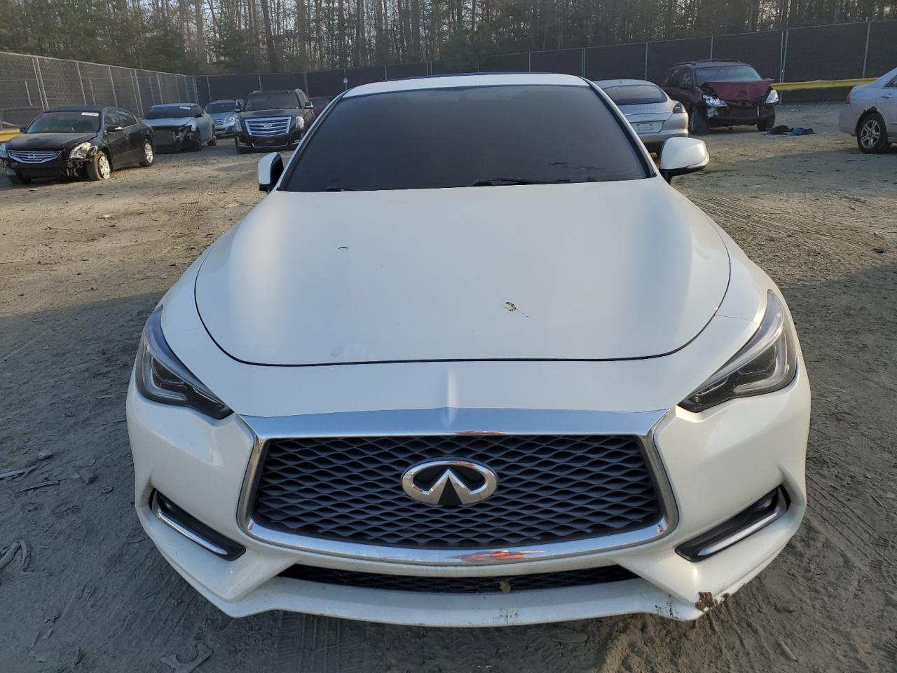 Photo 4 VIN: JN1CV7EL1HM320817 - INFINITI Q60 