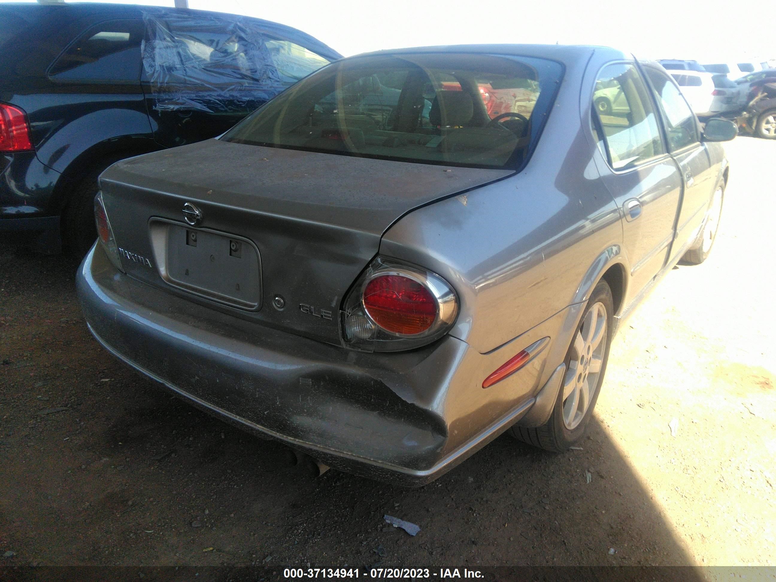 Photo 5 VIN: JN1DA31A33T413544 - NISSAN MAXIMA 