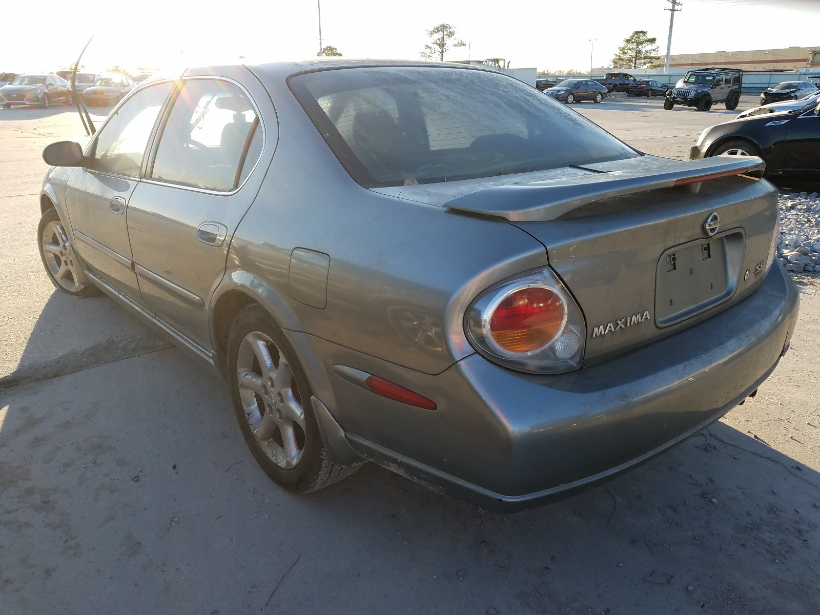 Photo 2 VIN: JN1DA31A53T414601 - NISSAN MAXIMA 