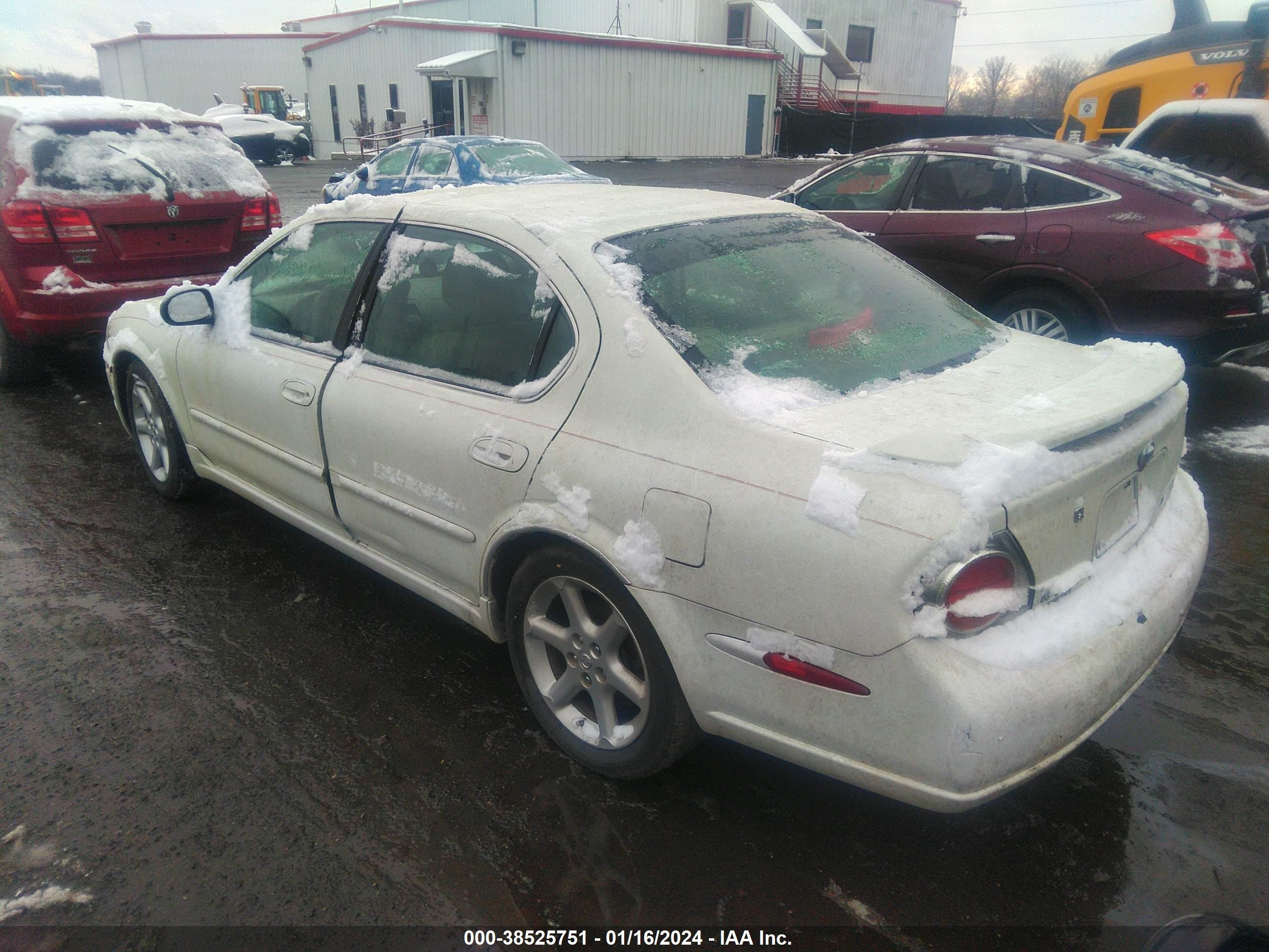 Photo 2 VIN: JN1DA31D02T414059 - NISSAN MAXIMA 