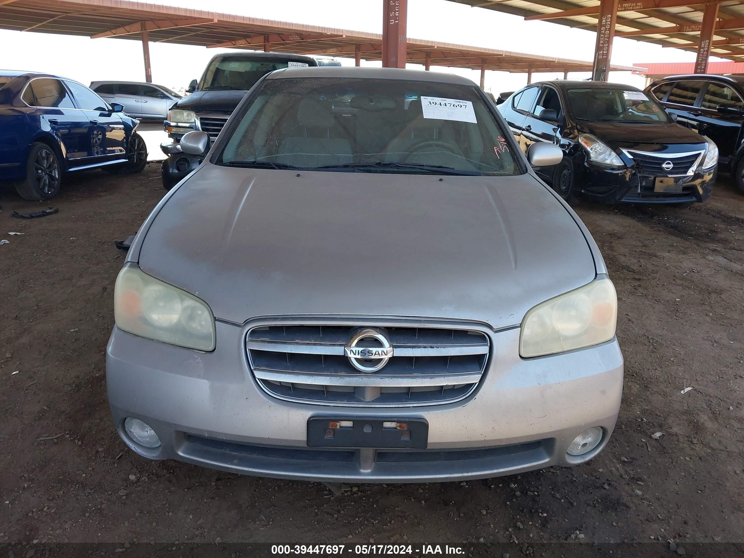 Photo 11 VIN: JN1DA31D82T426203 - NISSAN MAXIMA 