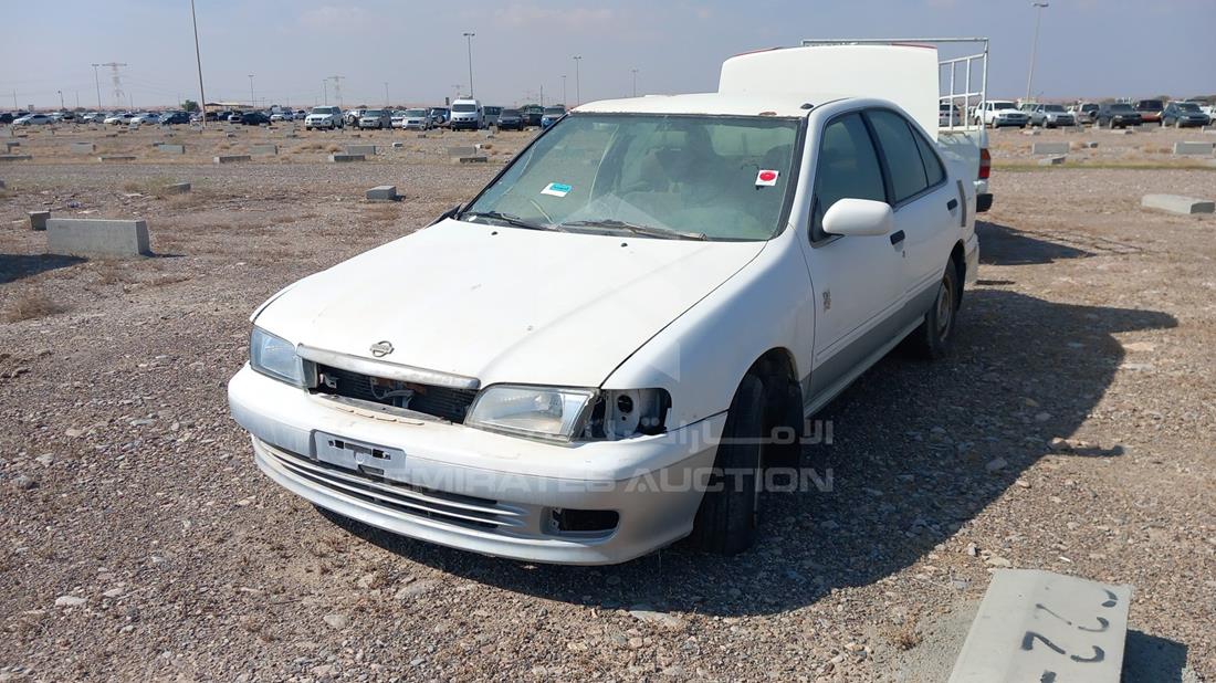 Photo 4 VIN: JN1DB41S0YW000305 - NISSAN SUNNY 