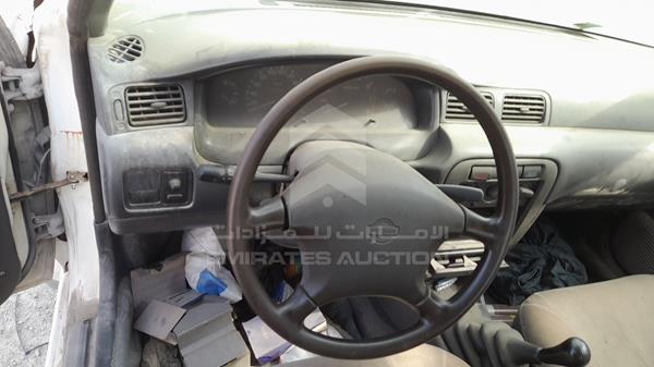 Photo 12 VIN: JN1DB41S1XW000327 - NISSAN SUNNY 