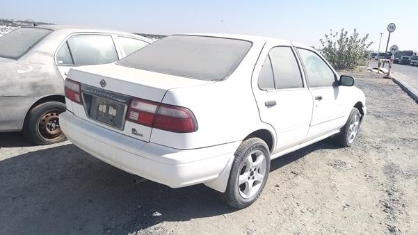 Photo 8 VIN: JN1DB41S9XW003069 - NISSAN SUNNY 