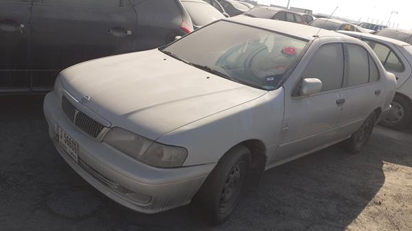 Photo 3 VIN: JN1DB41SXXW004487 - NISSAN SUNNY 