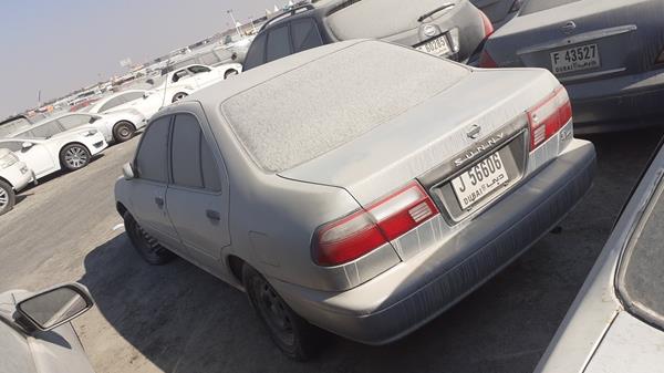 Photo 4 VIN: JN1DB41SXXW004487 - NISSAN SUNNY 