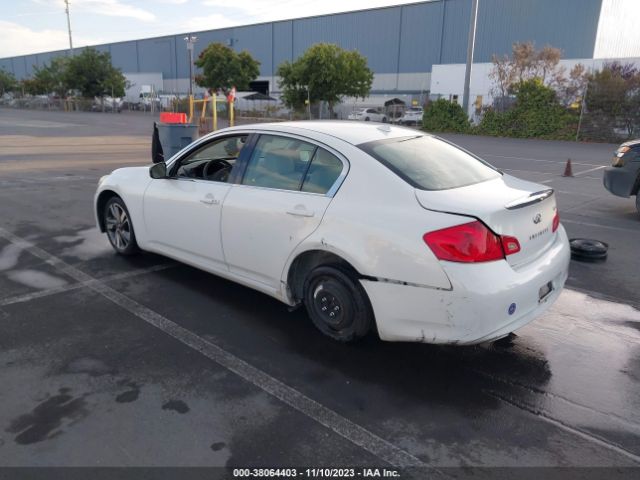 Photo 2 VIN: JN1DV6AP2BM830916 - INFINITI G25 