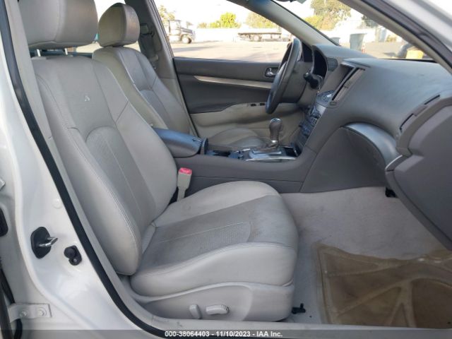 Photo 4 VIN: JN1DV6AP2BM830916 - INFINITI G25 