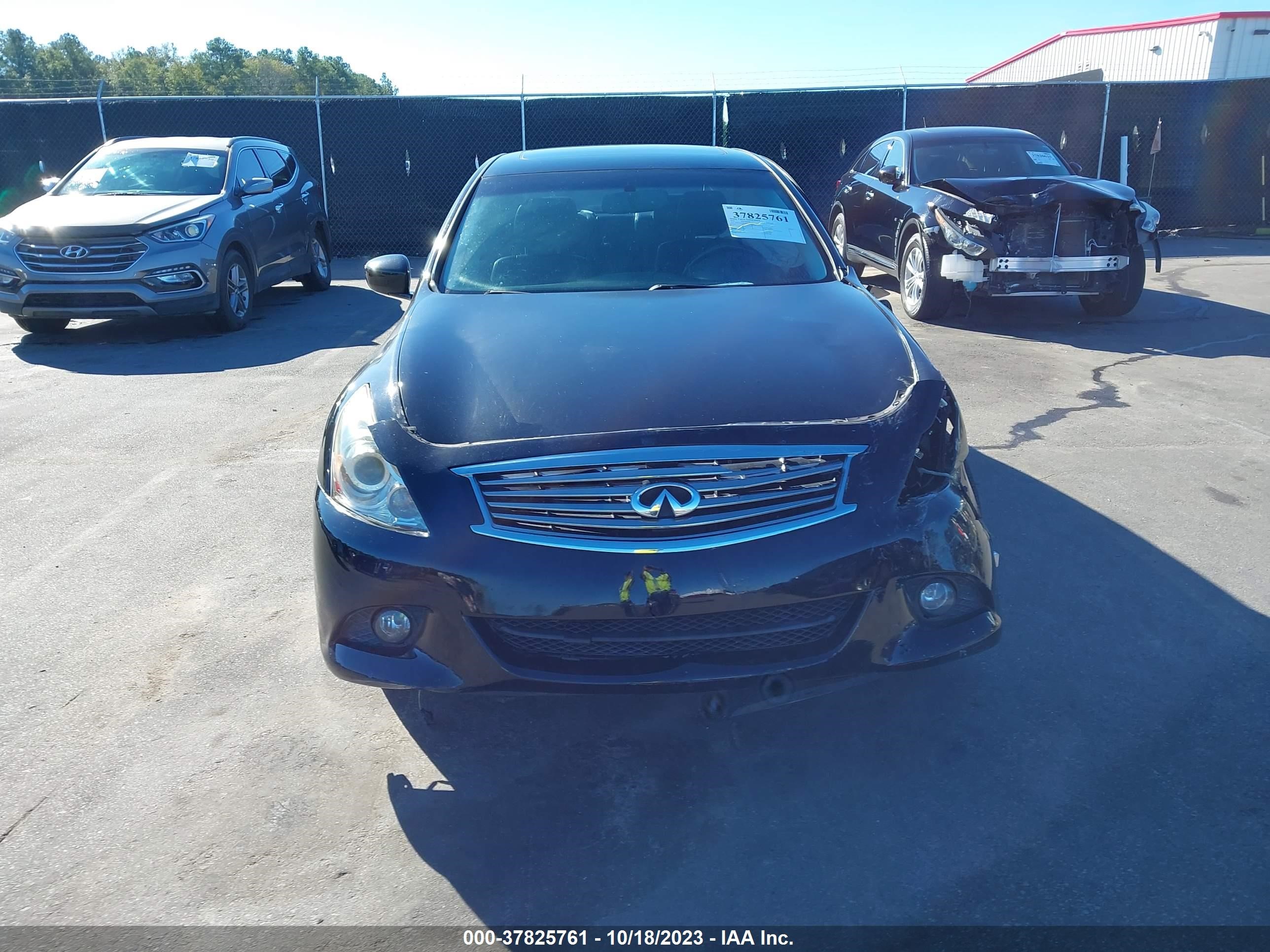 Photo 11 VIN: JN1DV6AP4CM701173 - INFINITI G 