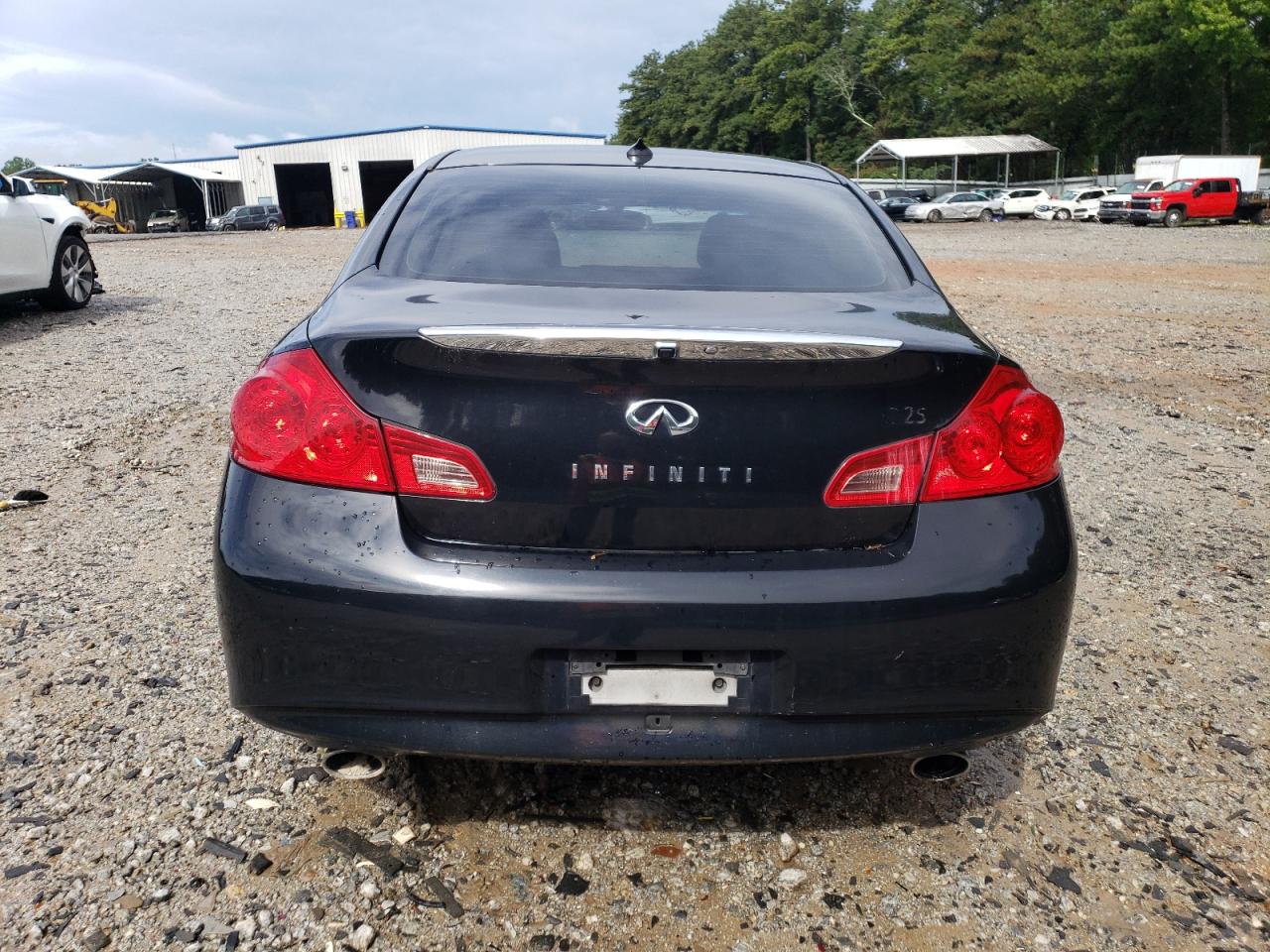 Photo 5 VIN: JN1DV6AP8CM700947 - INFINITI G 