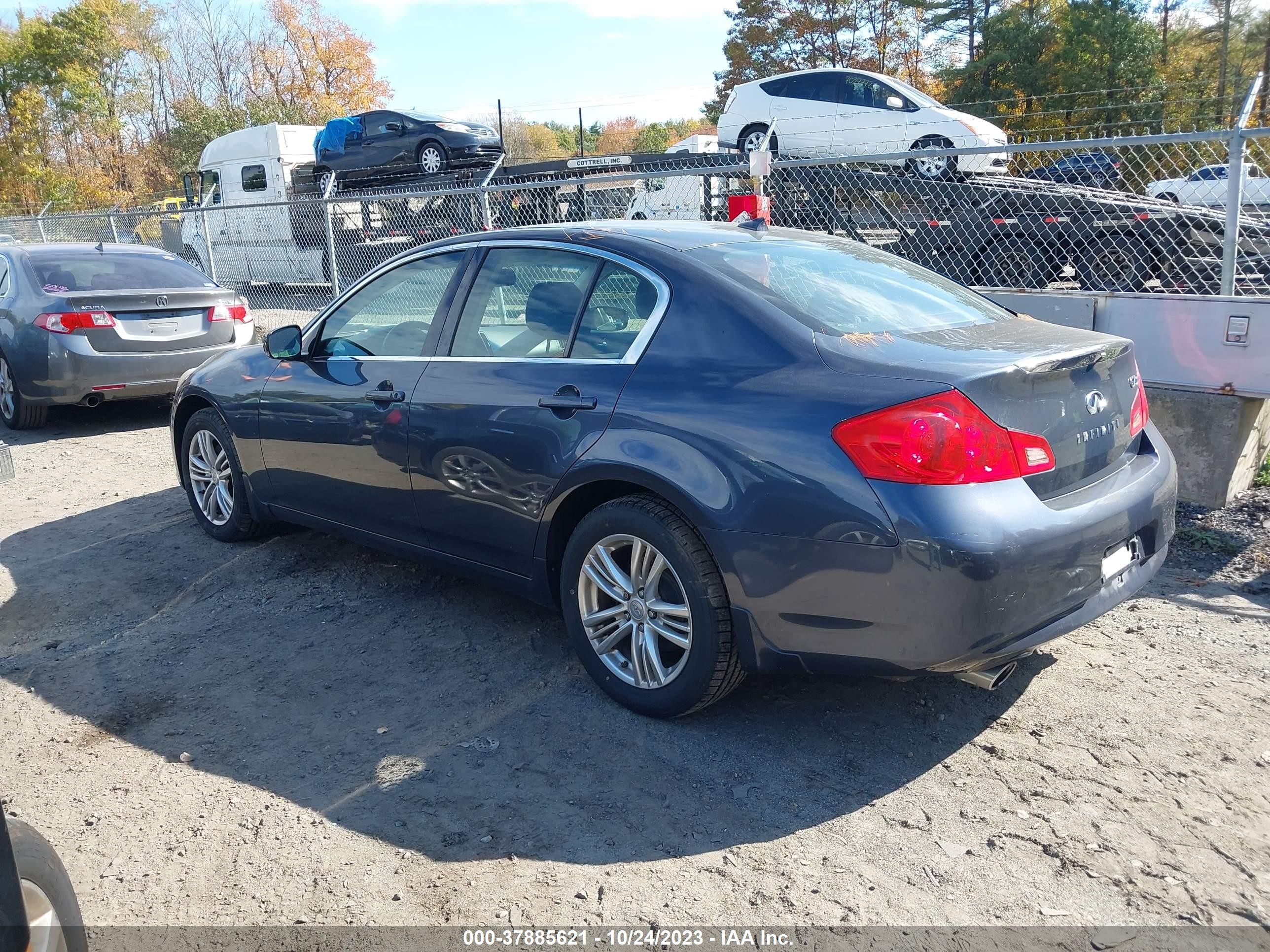 Photo 2 VIN: JN1DV6AR2BM452078 - INFINITI G 