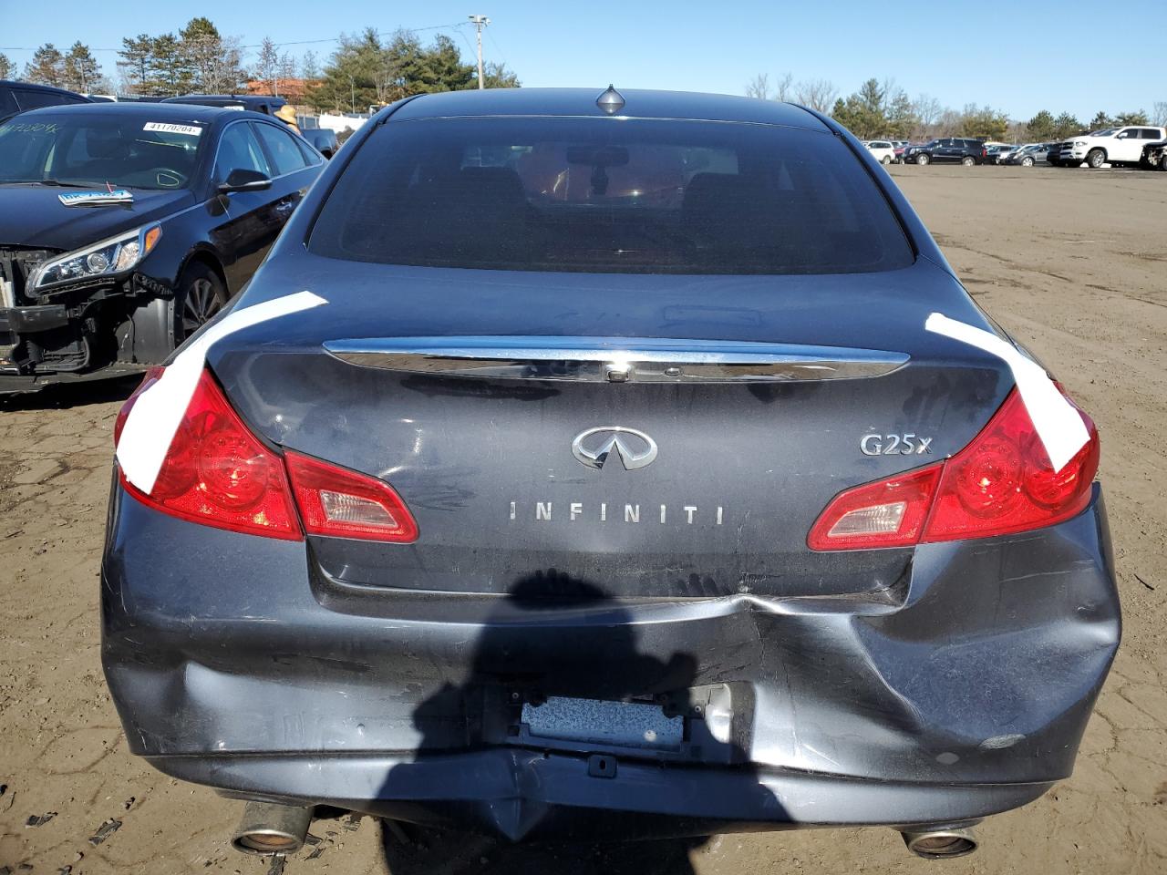 Photo 5 VIN: JN1DV6AR8BM650776 - INFINITI G 