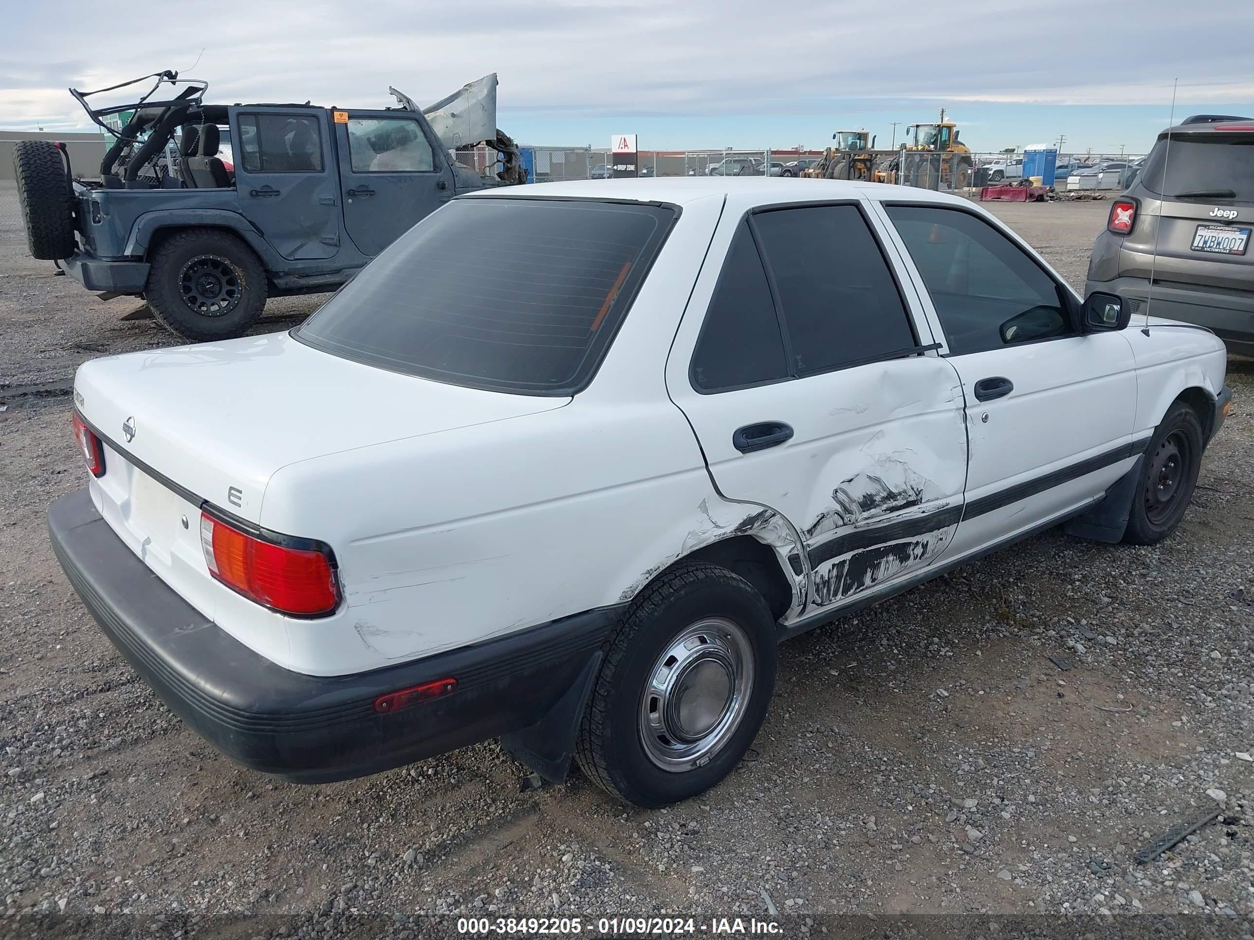 Photo 3 VIN: JN1EB31P3PU232014 - NISSAN SENTRA 