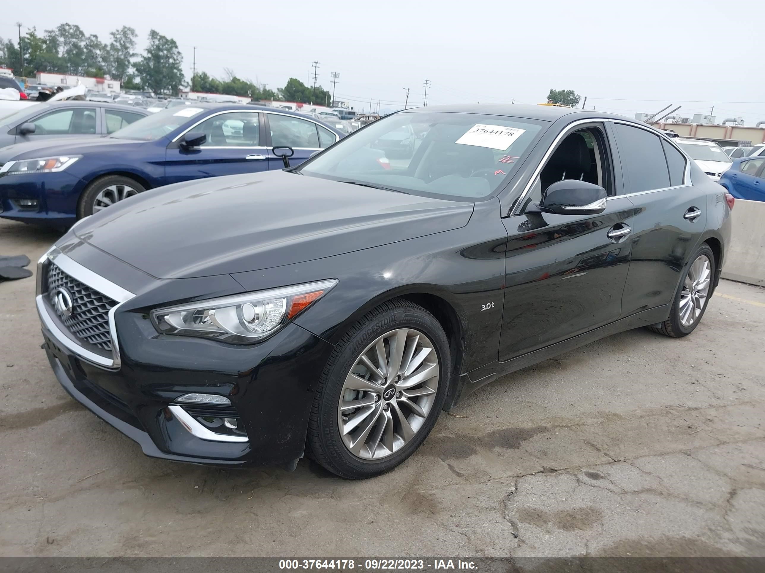 Photo 1 VIN: JN1EV7AP0KM541933 - INFINITI Q50 