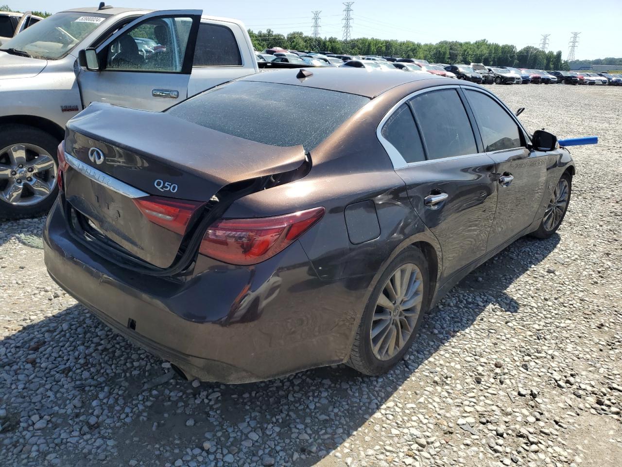 Photo 2 VIN: JN1EV7AP1JM590153 - INFINITI Q50 