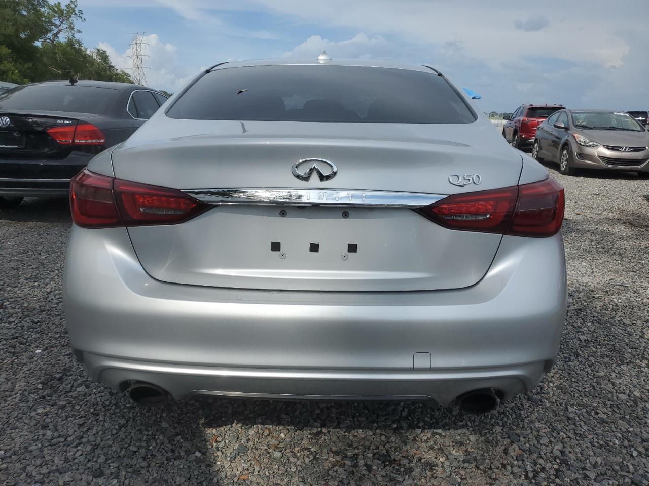 Photo 5 VIN: JN1EV7AP1JM592386 - INFINITI Q50 