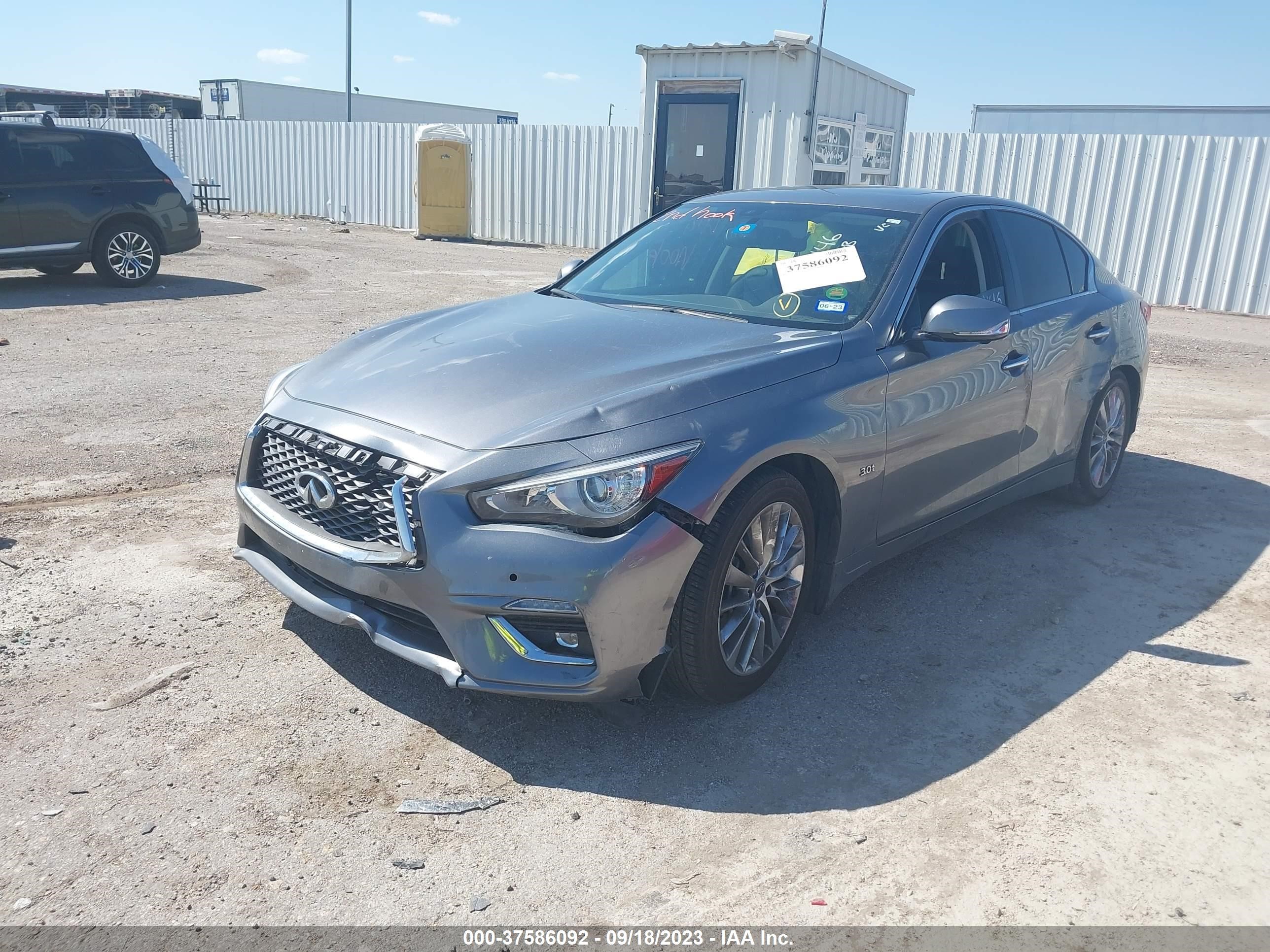 Photo 1 VIN: JN1EV7AP1KM512599 - INFINITI Q50 