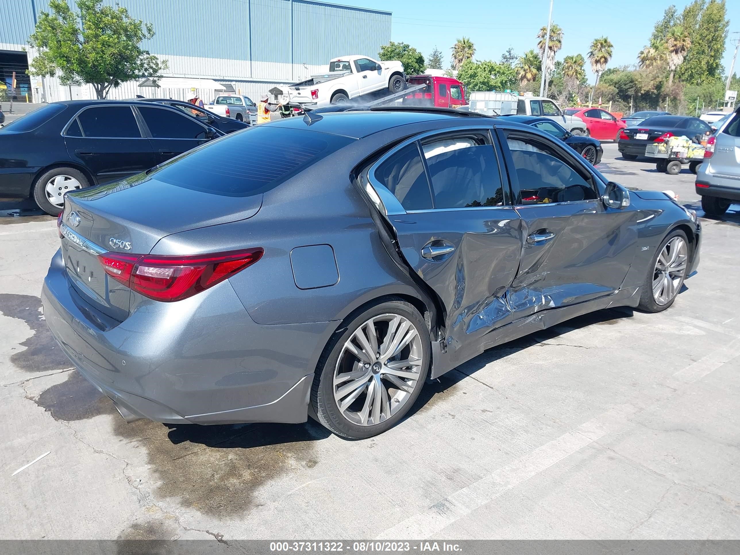 Photo 3 VIN: JN1EV7AP4JM358551 - INFINITI Q50 