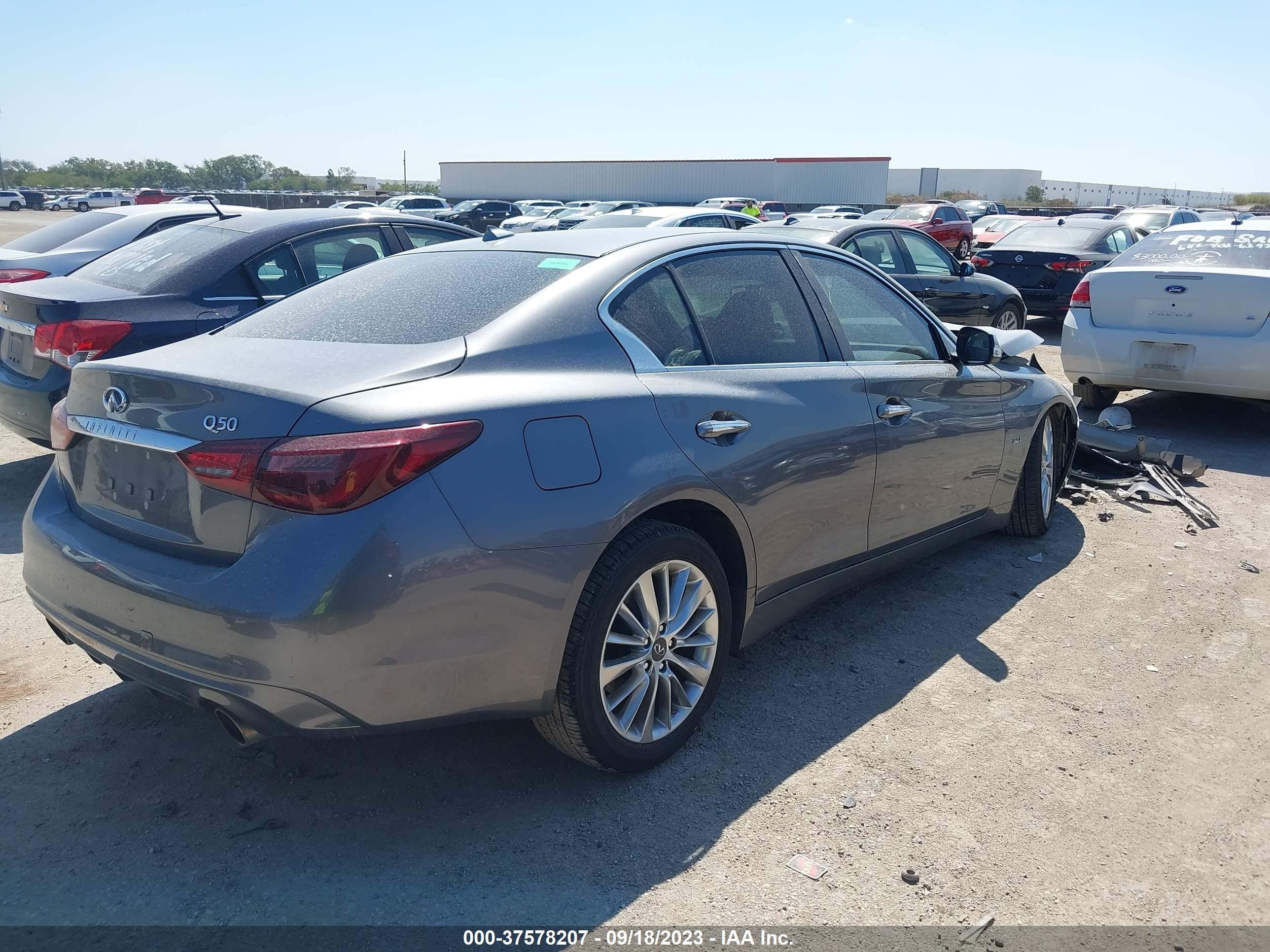 Photo 3 VIN: JN1EV7AP4LM207308 - INFINITI Q50 