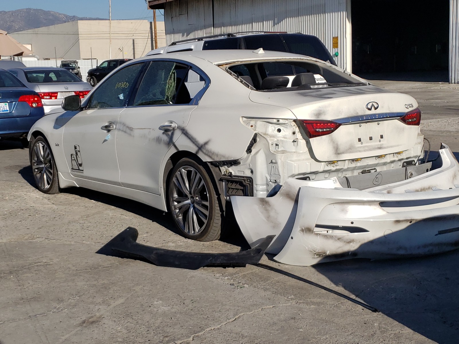 Photo 2 VIN: JN1EV7AP5JM354749 - INFINITI Q50 LUXE 