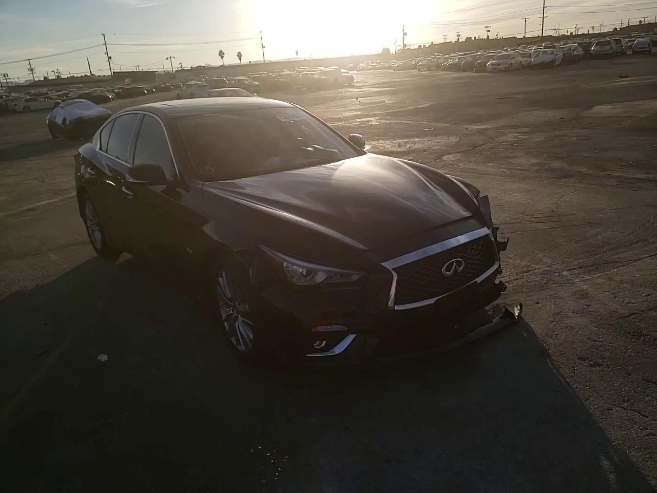 Photo 10 VIN: JN1EV7AP5JM358865 - INFINITI Q50 LUXE 