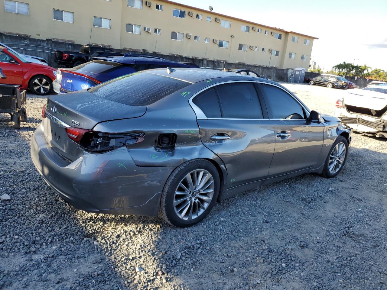 Photo 2 VIN: JN1EV7AP5KM518745 - INFINITI Q50 