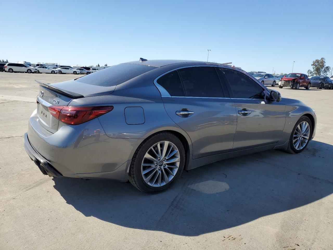 Photo 2 VIN: JN1EV7AP6KM543766 - INFINITI Q50 