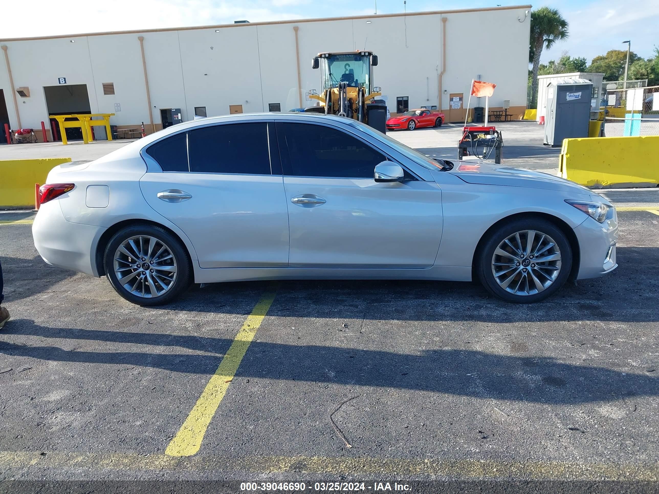 Photo 13 VIN: JN1EV7AP6LM205432 - INFINITI Q50 