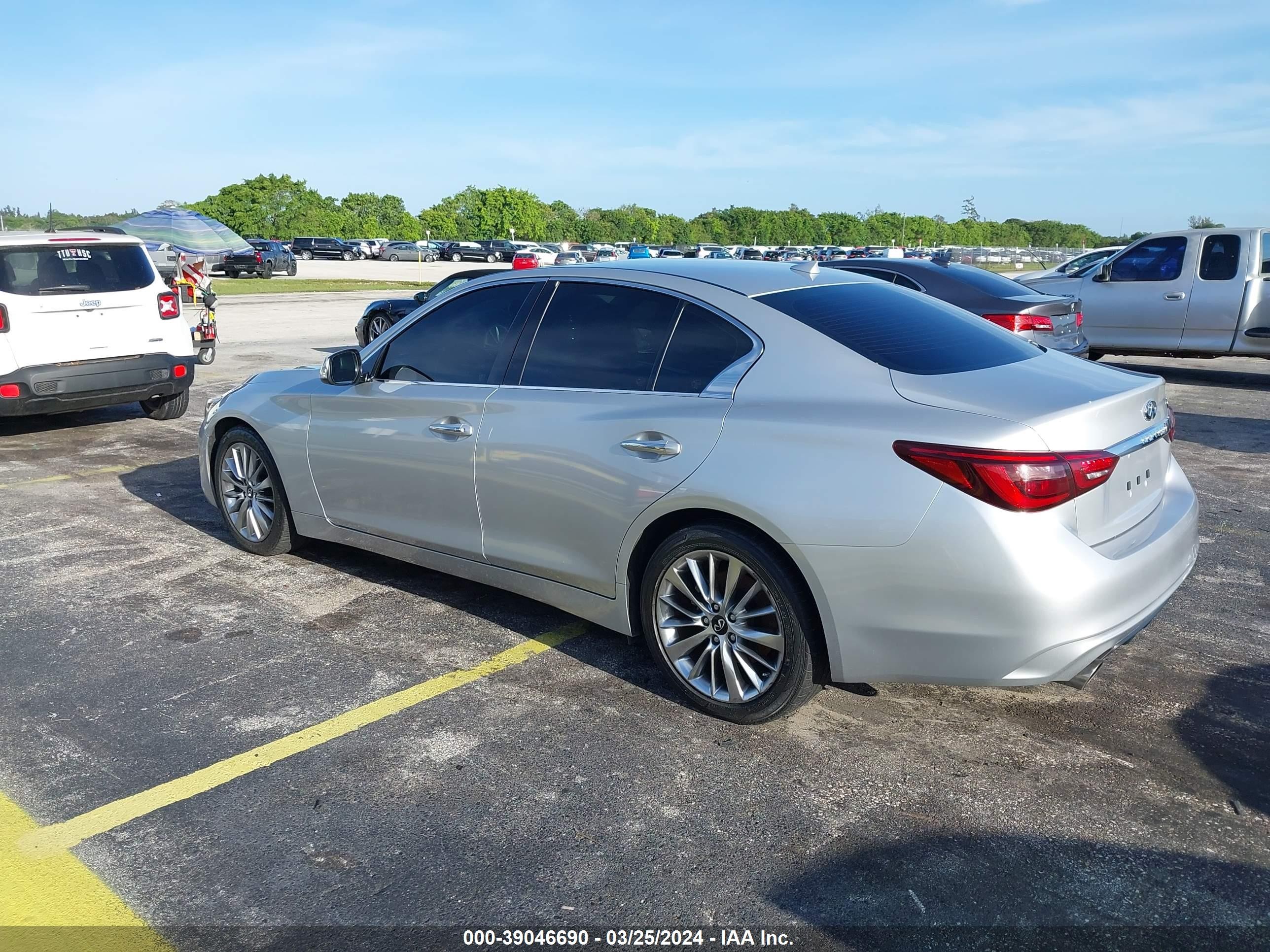 Photo 3 VIN: JN1EV7AP6LM205432 - INFINITI Q50 