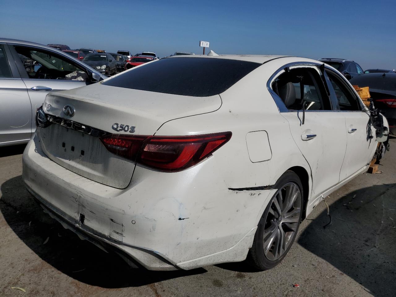 Photo 2 VIN: JN1EV7AP6LM208377 - INFINITI Q50 