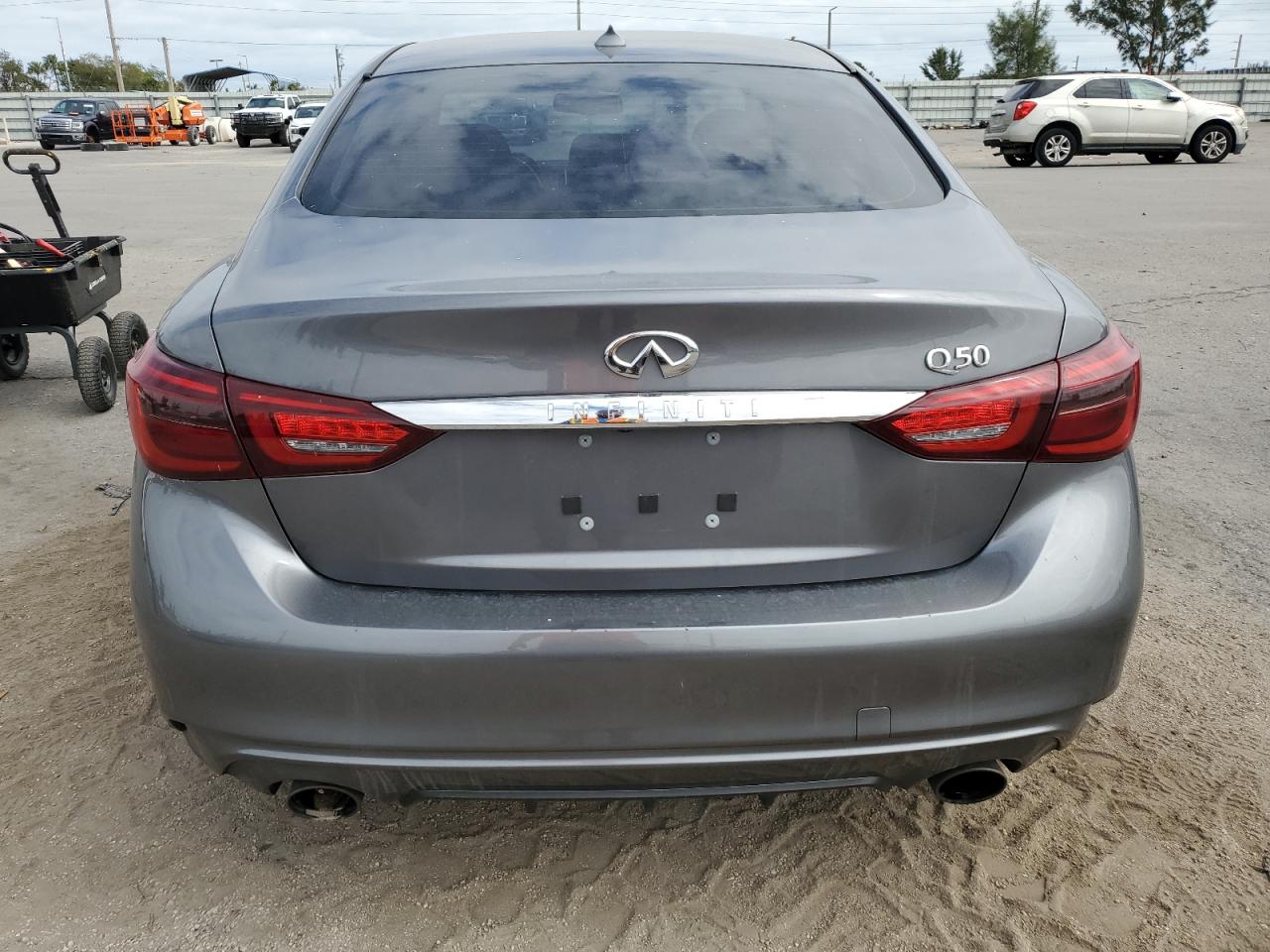 Photo 5 VIN: JN1EV7AP6MM700425 - INFINITI Q50 