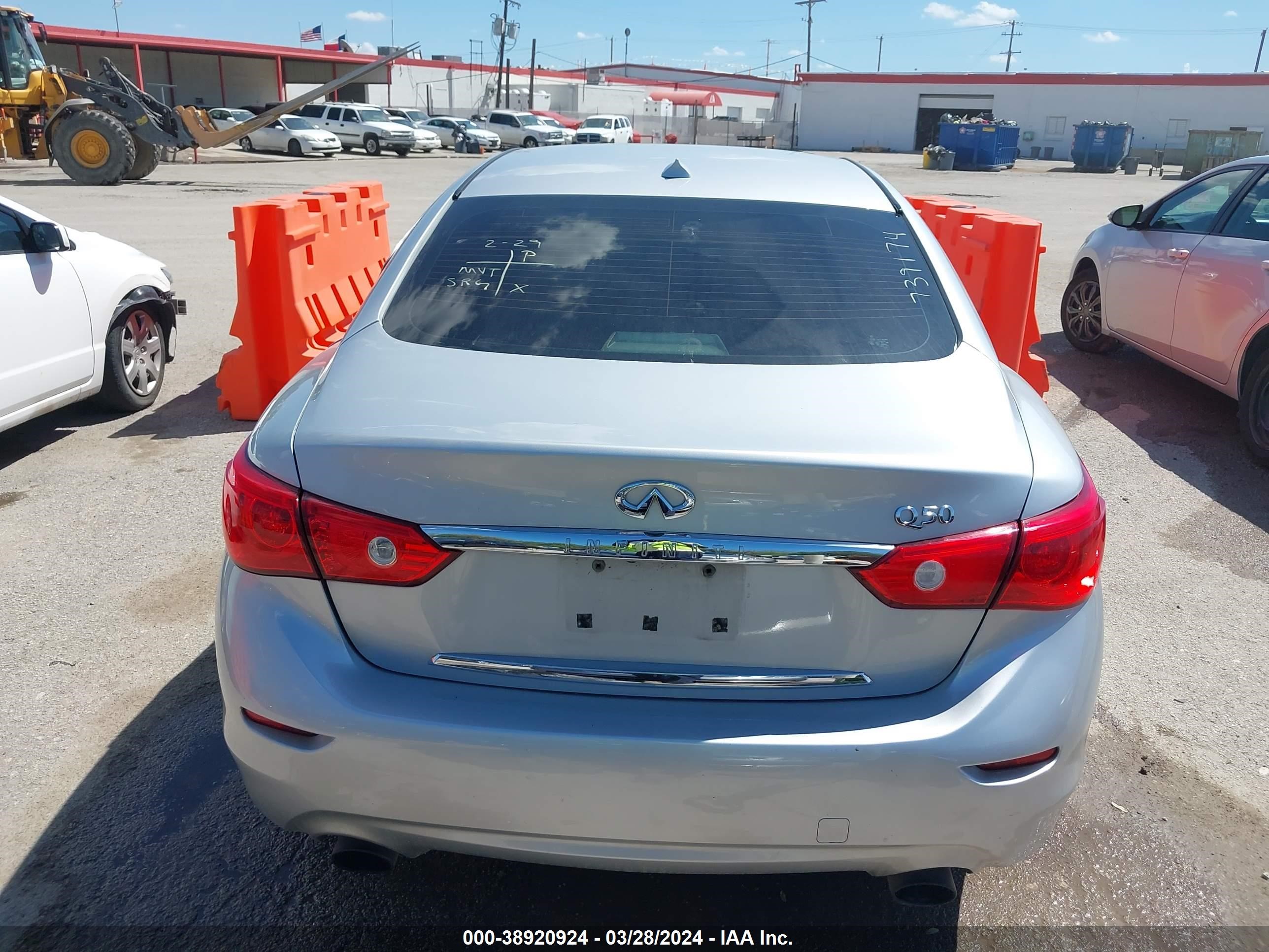 Photo 15 VIN: JN1EV7AP7HM739174 - INFINITI Q50 