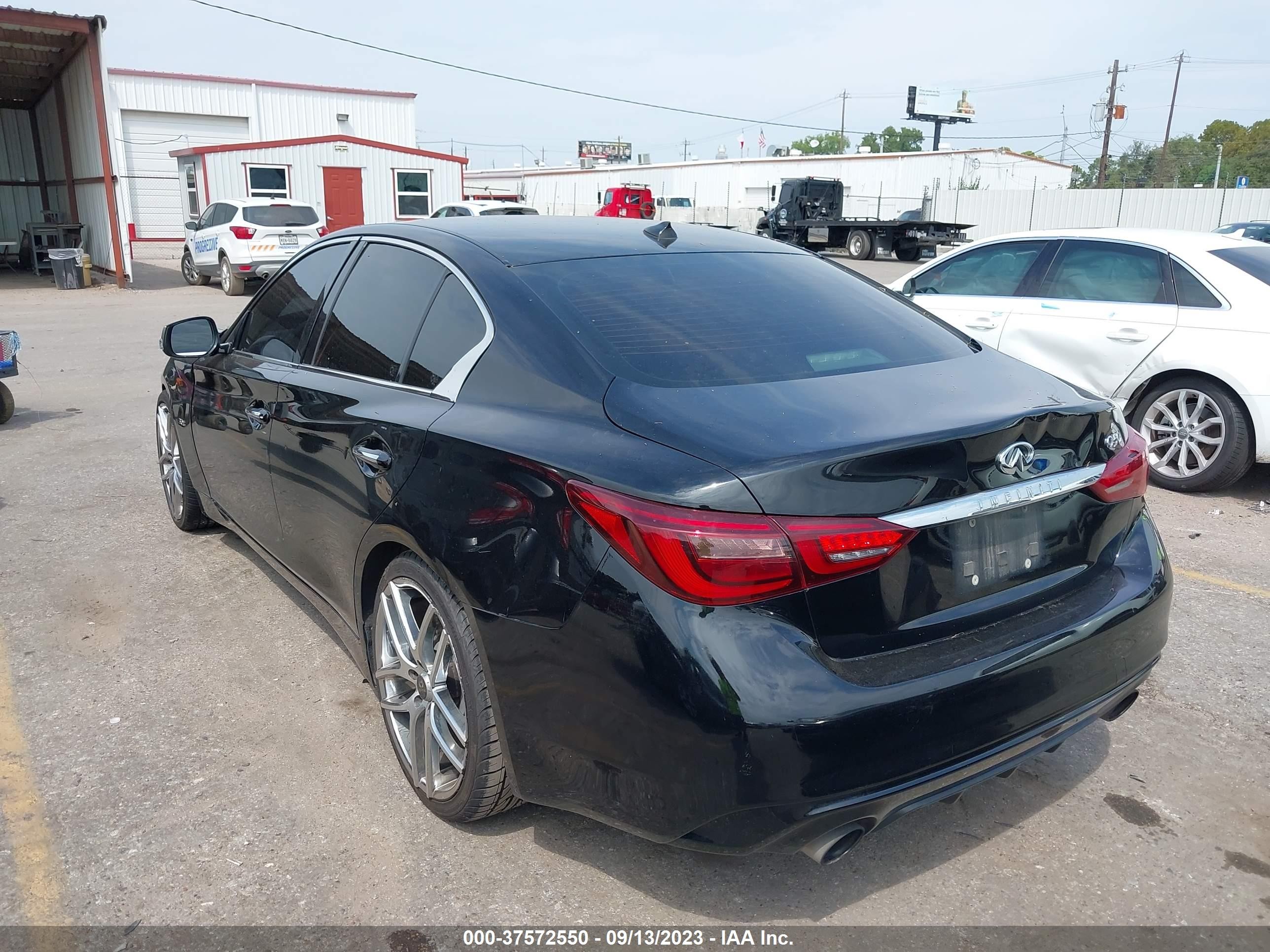 Photo 2 VIN: JN1EV7AP7JM359855 - INFINITI Q50 