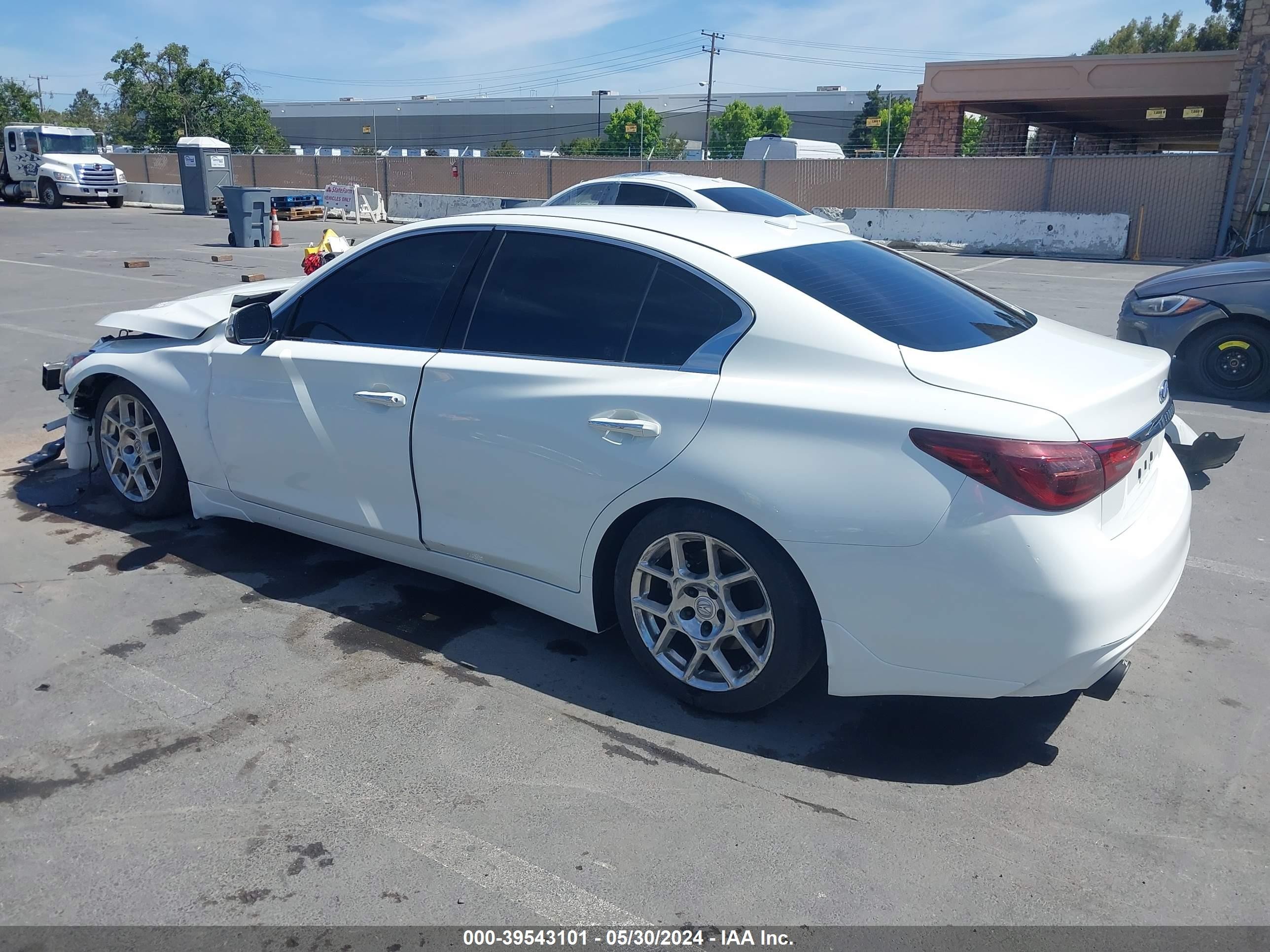 Photo 2 VIN: JN1EV7AP7MM706041 - INFINITI Q50 